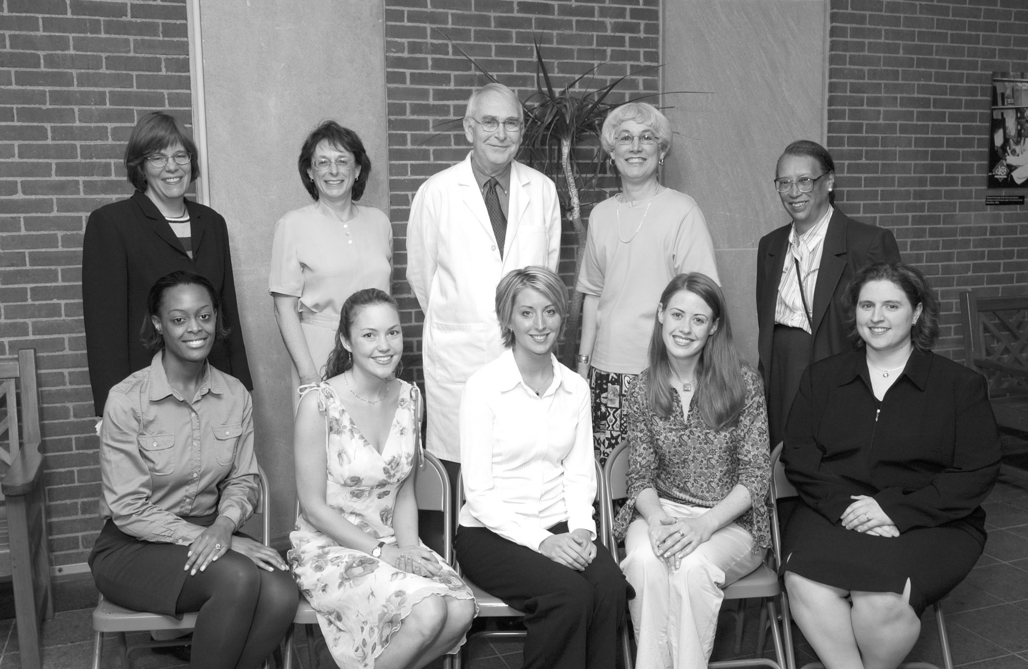 Photo of 2003 class of registered nurses