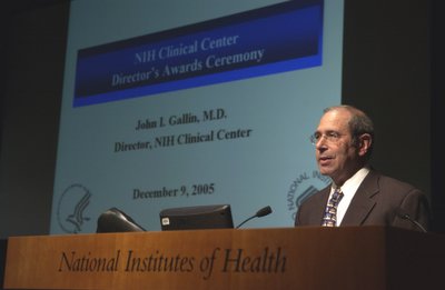 Dr. John I. Gallin gives the annual director’s address before congratulating each of the 89 CC Director’s Award recipients at the Dec. 9 awards ceremony. 