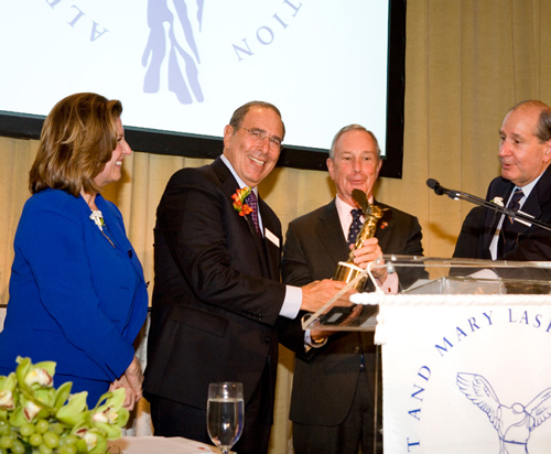 Dr. John I. Gallin (second, from left) accepts the Lasker ~ Bloomberg award Sept. 23, 2011, on behalf of the Clinical Center and the NIH. 