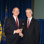 NIH Clinical Center doctor receives award