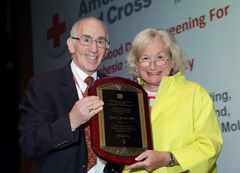 Harvey G Klein, MD presents RJD Award to Susan L Stramer, PhD