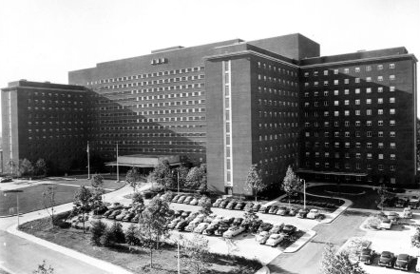 photo of the south side of the NIH Clinical Center in the 1950s